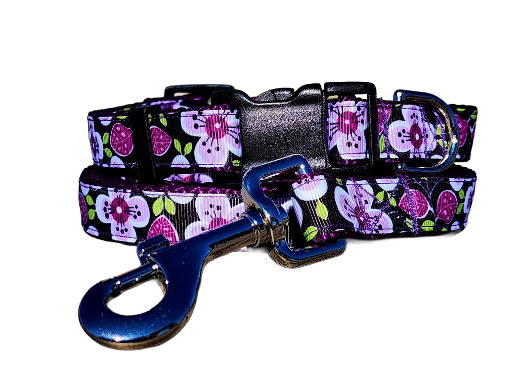 3/4" Purple Flower Dog Collar or Leash